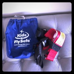 Cares Kids Fly Safe Airplane Safety Harness